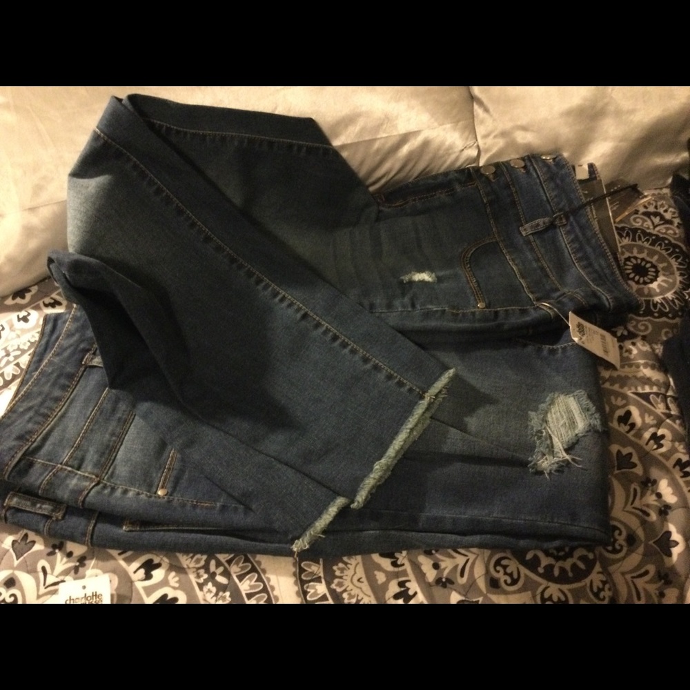 Refuge HI-WAIST SKINNY SIZE12